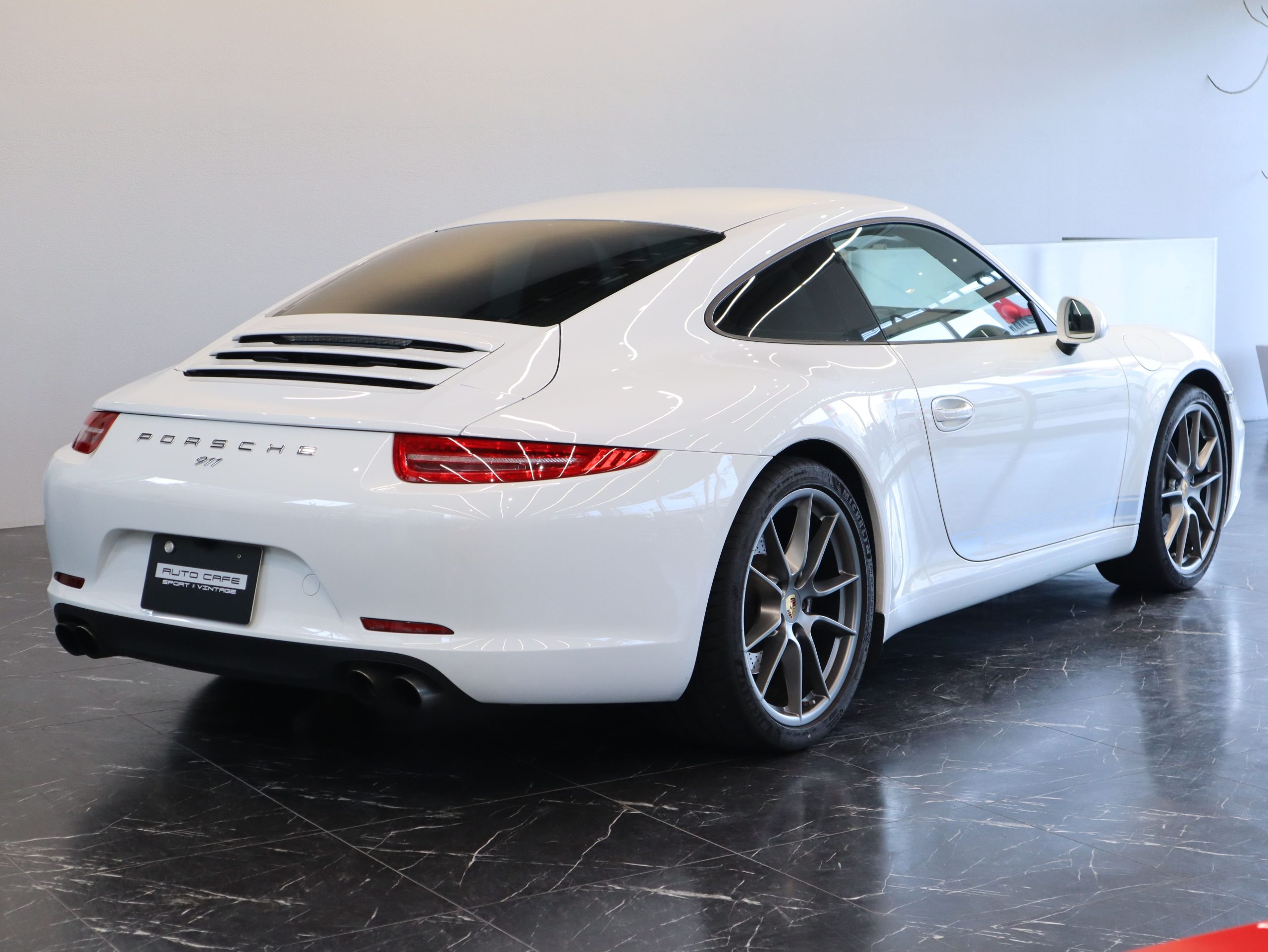 ポルシェ911カレラ（Type991.1）PDK<br>スポーツクロノパッケージ<br>スポーツエグゾーストシステム