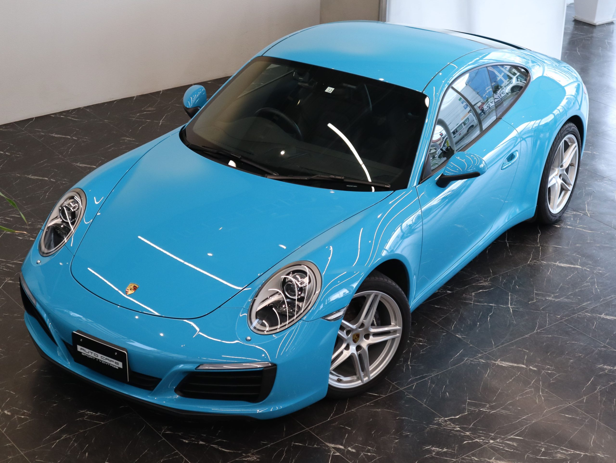 ポルシェ911カレラ（Type991.2）PDK<br>スポーツクロノパッケージ<br>スポーツエグゾーストシステム<br>スポーツバケットシート