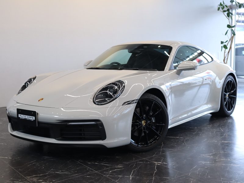 ポルシェ911カレラ（Type992）PDK<br>スポーツクロノパッケージ<br>スポーツエグゾーストシステム<br>PDLS Plus含むLEDヘッドライト<br>クレヨンカラー