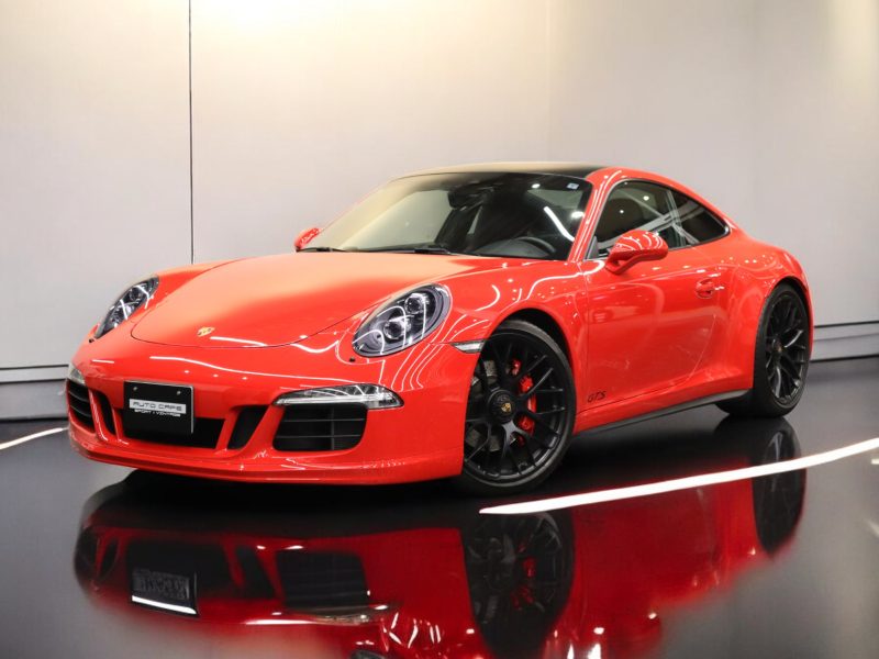 ポルシェ911カレラGTS（Type991.1）PDK<br>センターロック式ターボSホイール<br>スポーツエグゾーストシステム<br>LEDヘッドライト<br>GTSインテリア