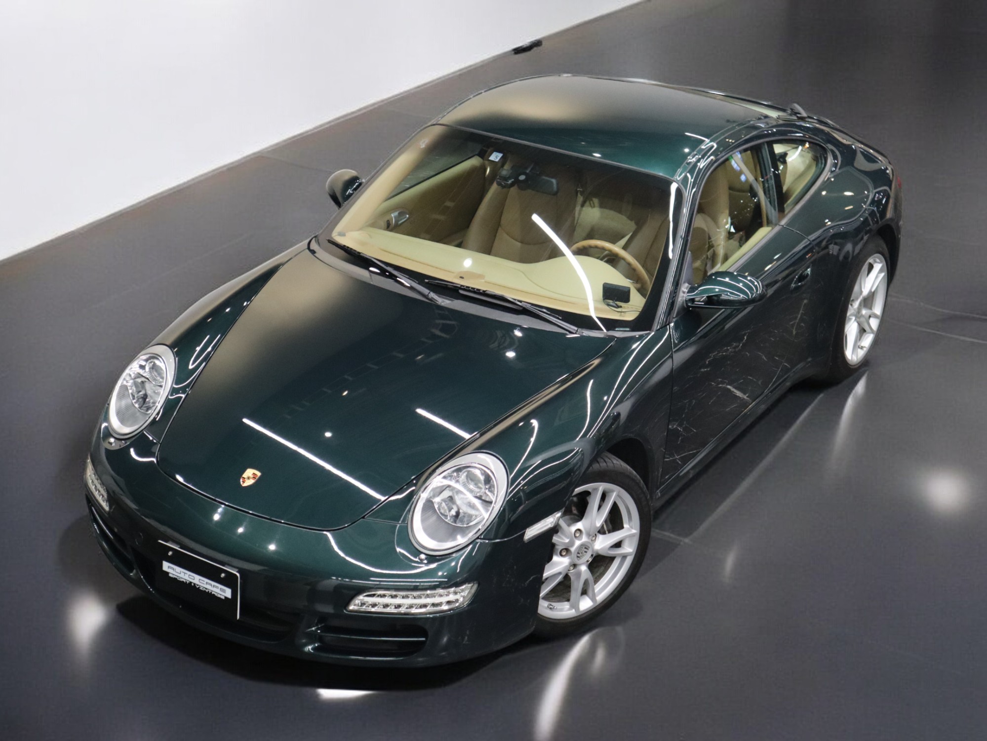 ポルシェ911カレラ（Type997.1）ティプトロニックS<br>シリンダー内視鏡点検済み<br>インタミ対策済み<br>フォレストグリーンメタリック