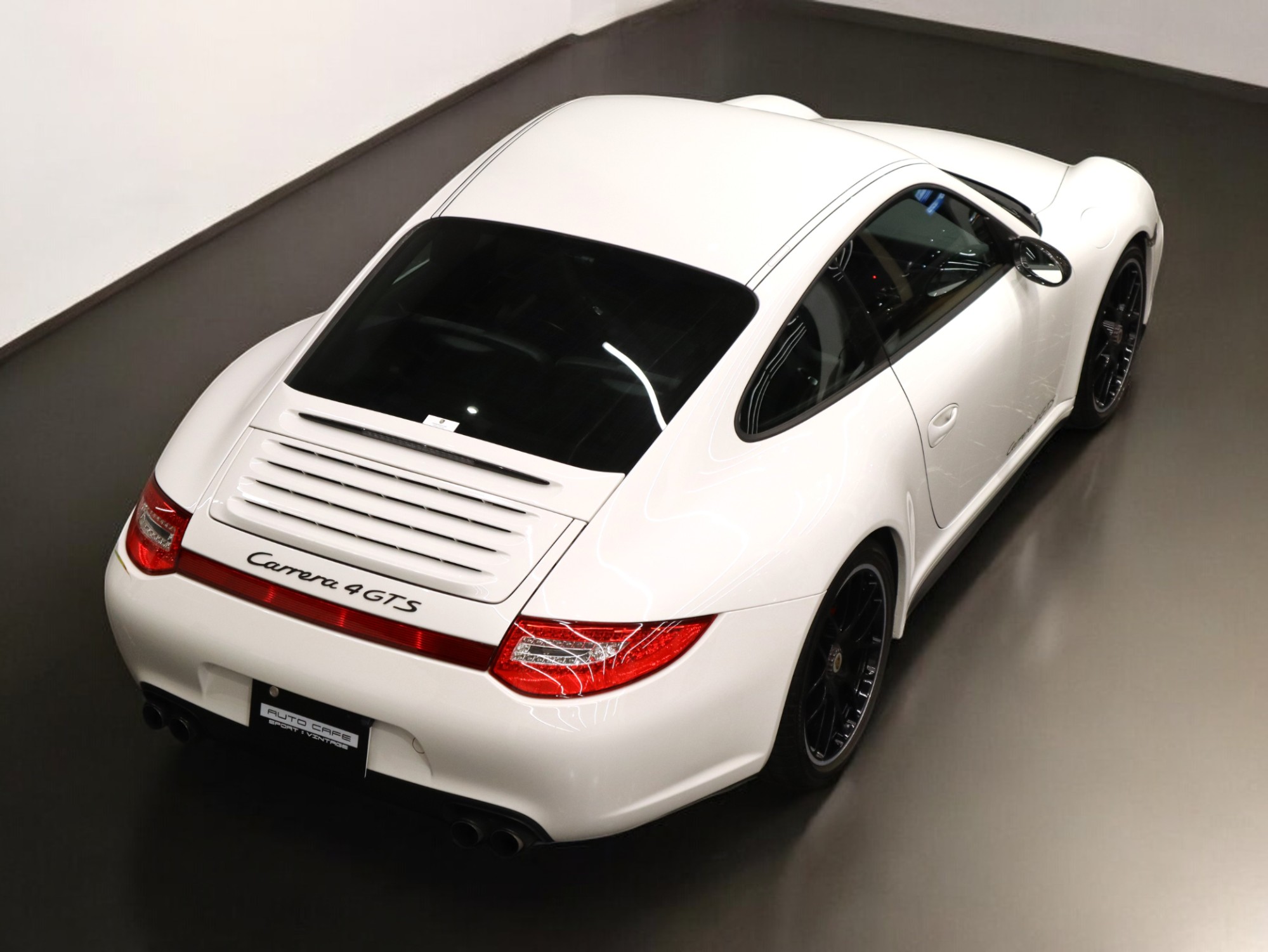 ポルシェ911カレラ4GTS（Type997.2）PDK<br>スポーツエグゾーストシステム<br>スポーツクロノパッケージ<br>ダイナミックコーナーリングライト