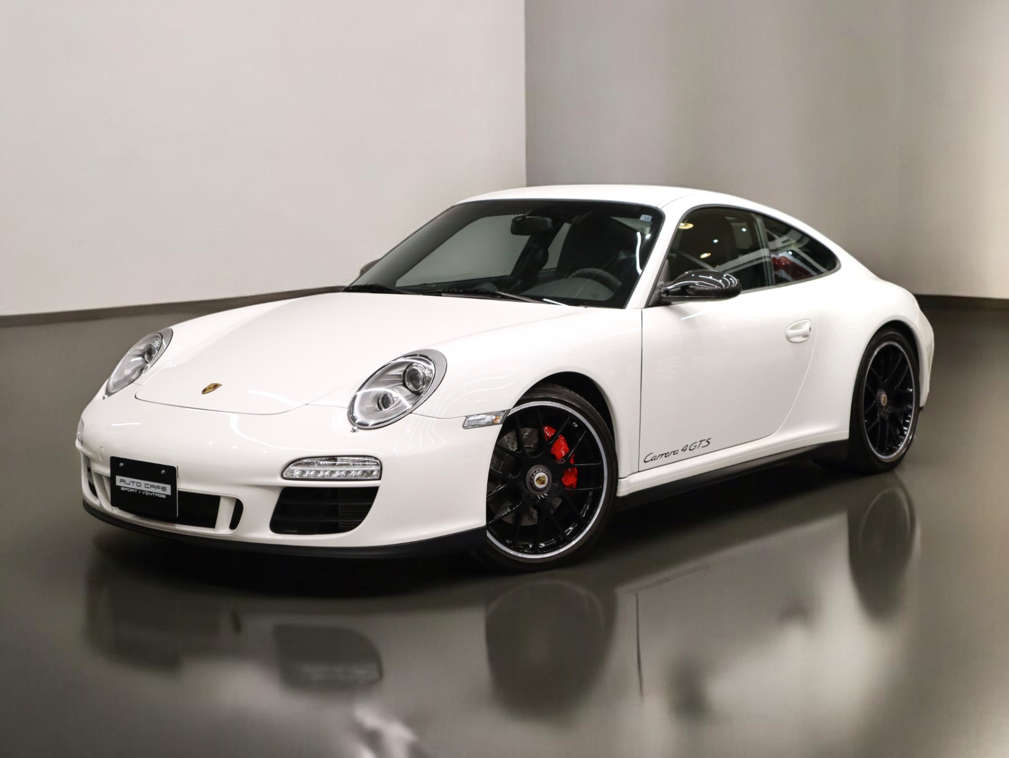 ポルシェ911カレラ4GTS（Type997.2）PDK<br>スポーツエグゾーストシステム<br>スポーツクロノパッケージ<br>ダイナミックコーナーリングライト