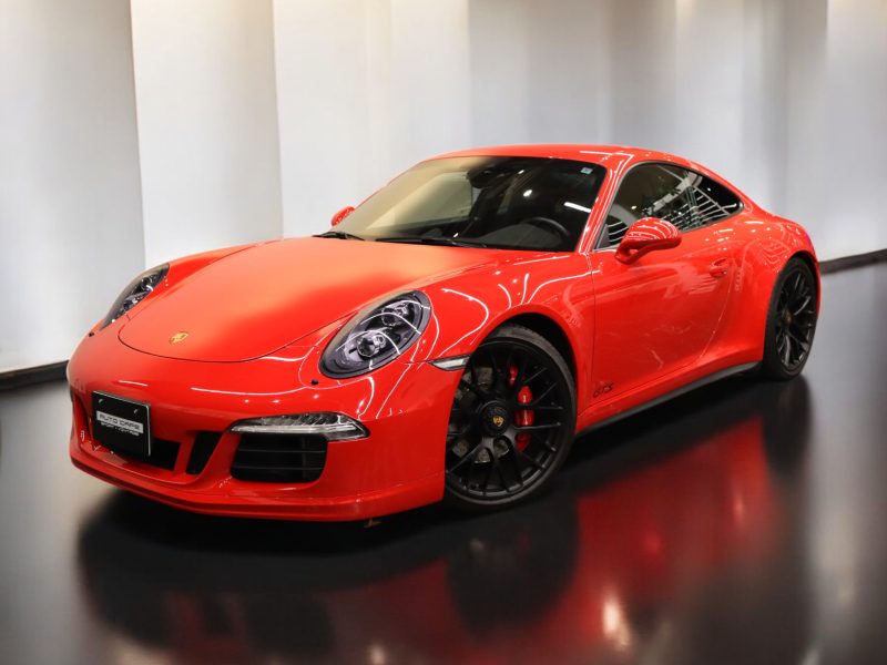 ポルシェ911カレラGTS（Type991.1）PDK<br>センターロック式ターボSホイール<br>スポーツエグゾーストシステム<br>LEDヘッドライト<br>GTSインテリア